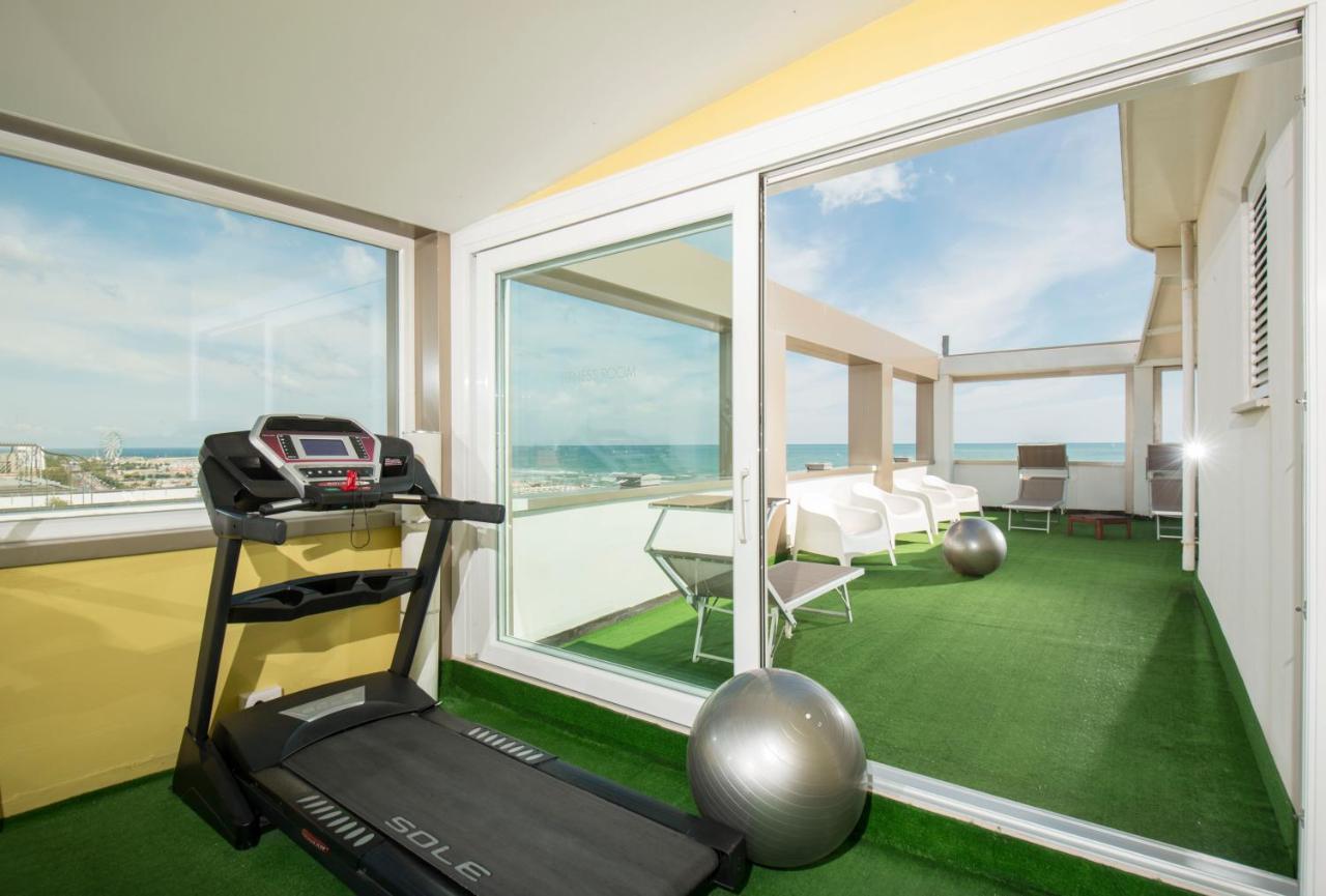 National Hotel Rimini Luaran gambar