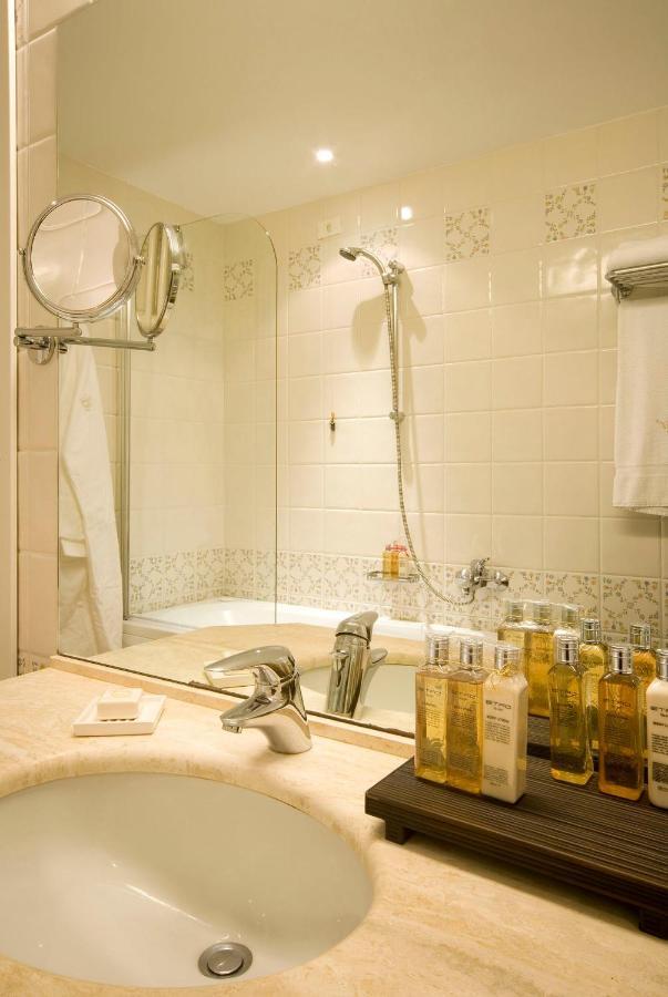 National Hotel Rimini Luaran gambar