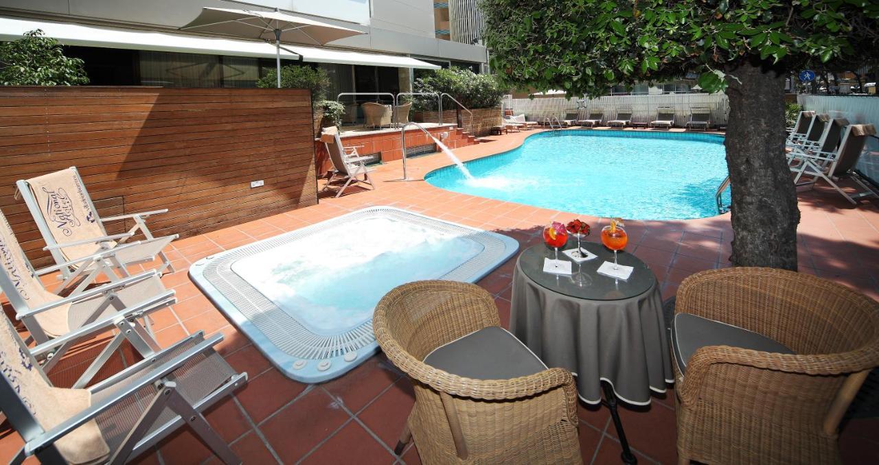 National Hotel Rimini Luaran gambar